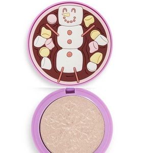 I Heart Revolution Tasty Marshmallow Highlighter